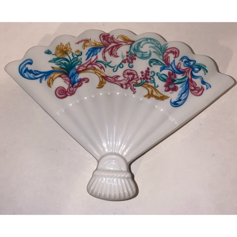 Elizabeth Arden Palais de Versailles Trinket Box